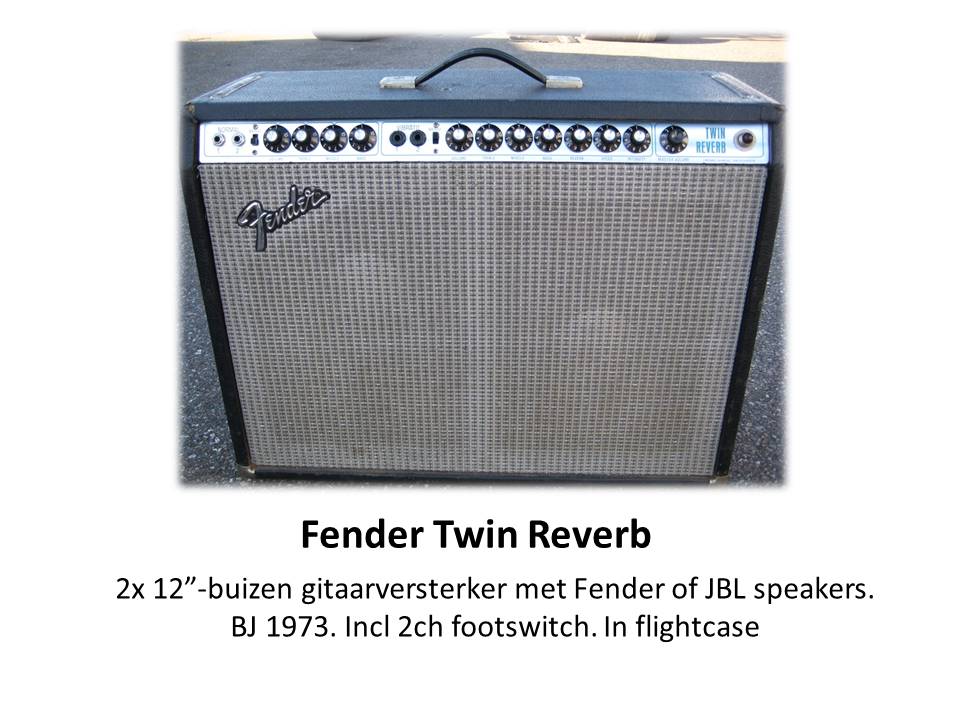 1050 Fender Twin Reverb